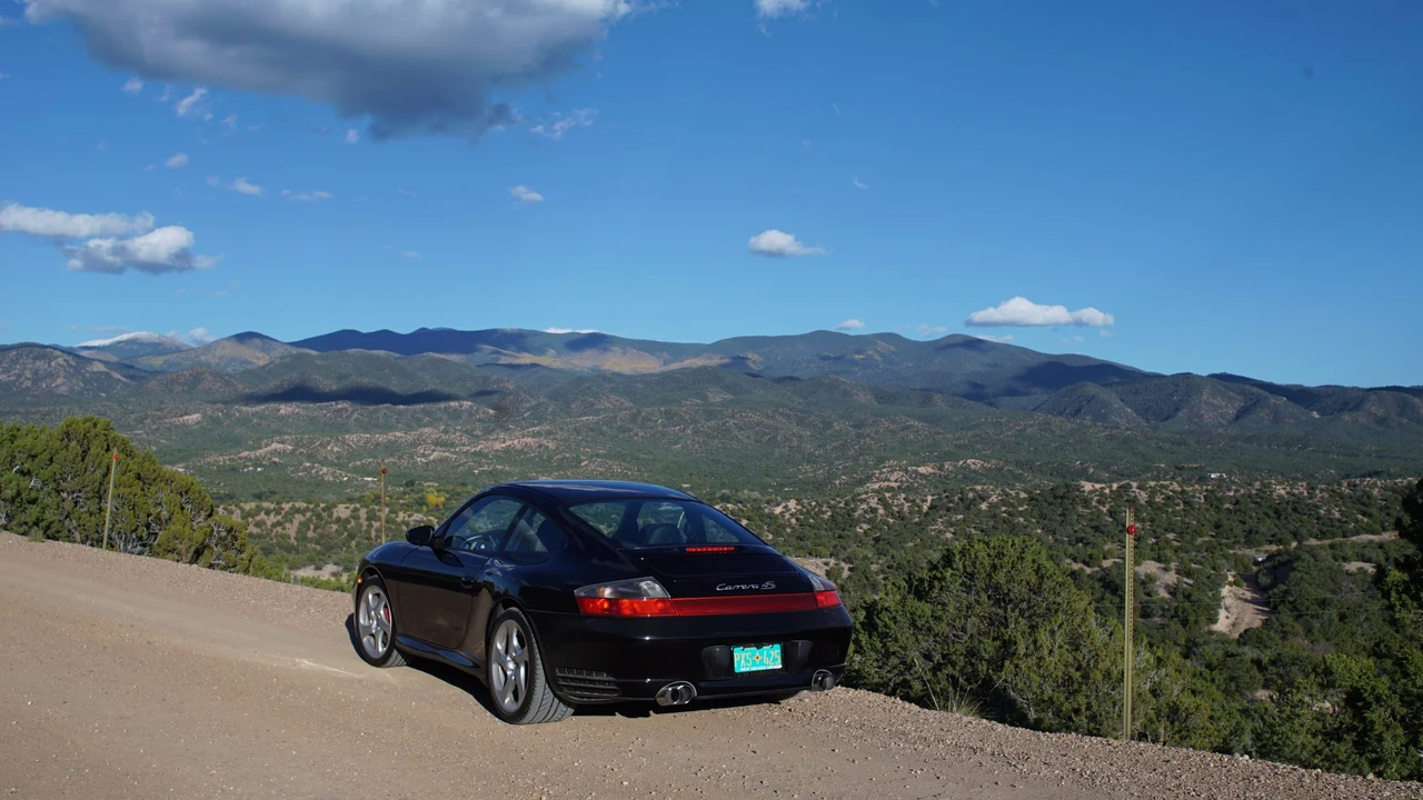 2004 Porsche 996 Carrera 4S - Image 24 of 31