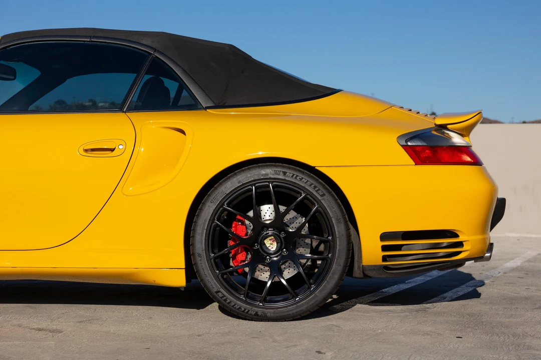 2004 Porsche 996 Turbo - Image 28 of 31