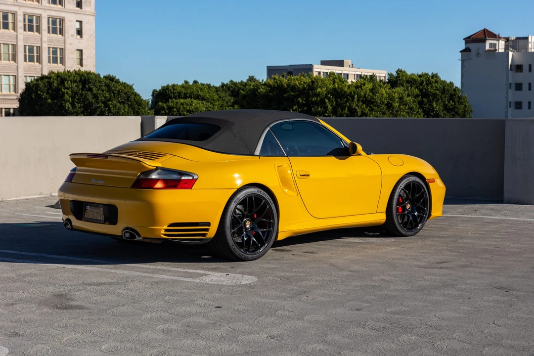 2004 Porsche 996 Turbo - Image 23 of 31