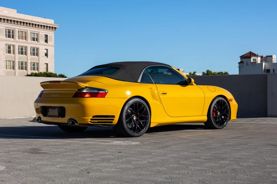 2004 Porsche 996 Turbo - Image 22 of 31