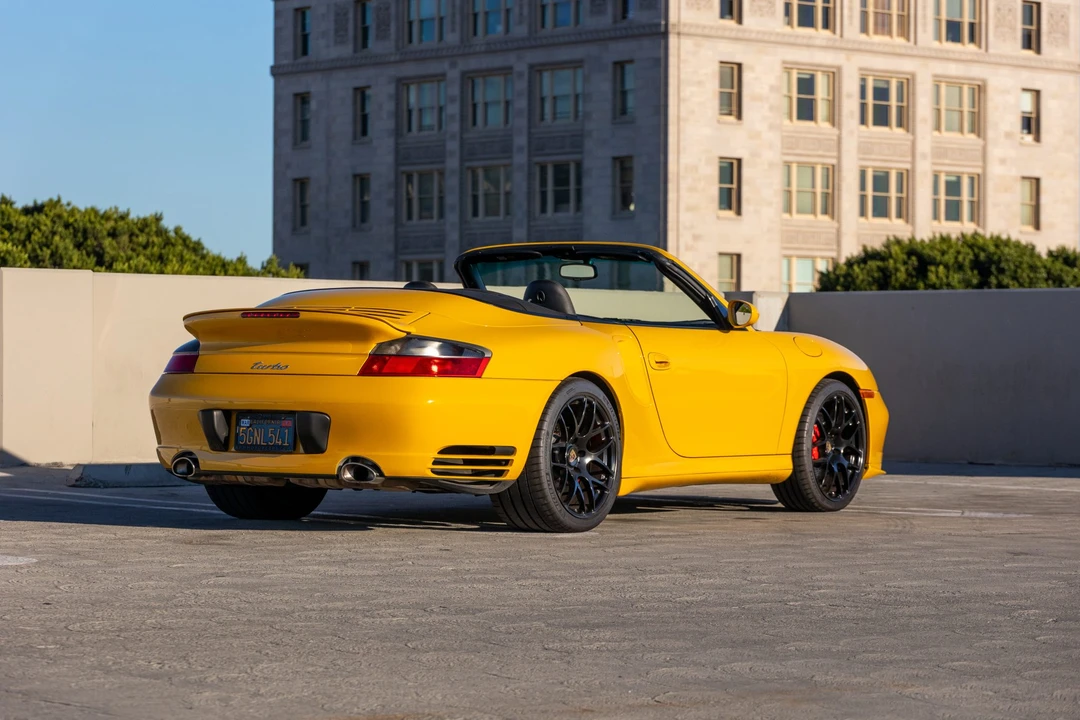 2004 Porsche 996 Turbo - Image 9 of 31