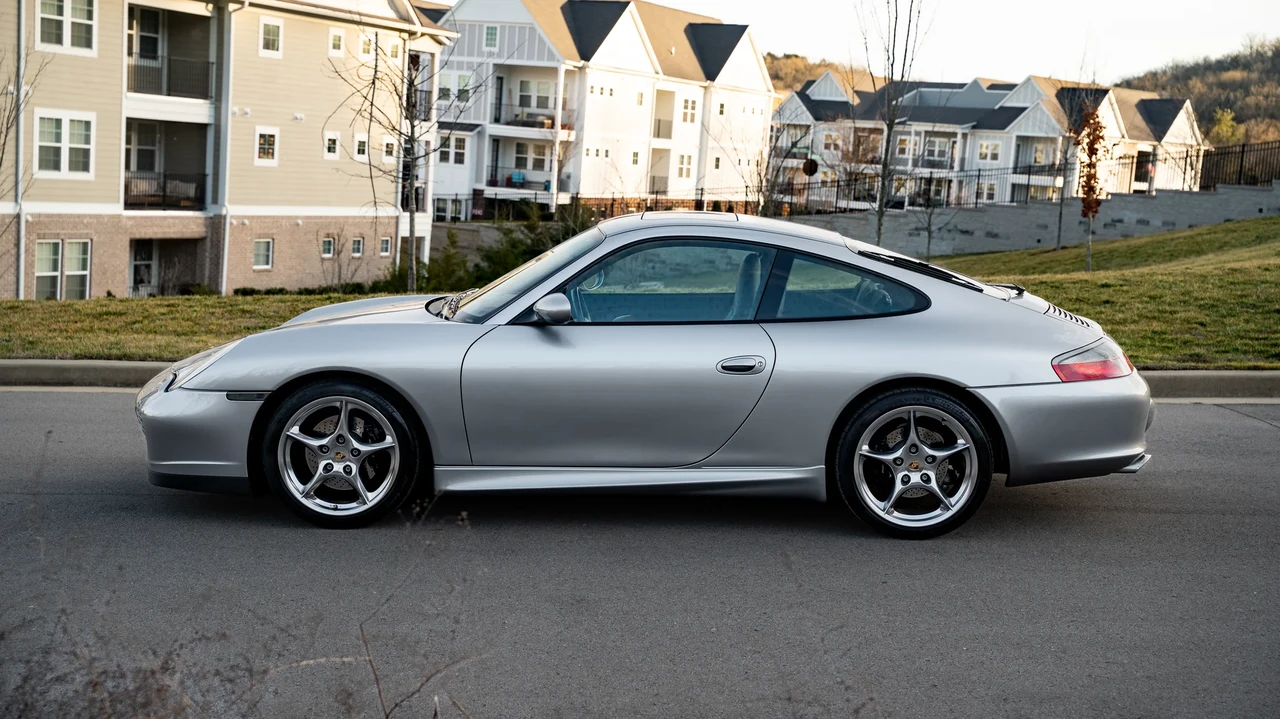 2004 Porsche 996 Carrera - Image 11 of 31