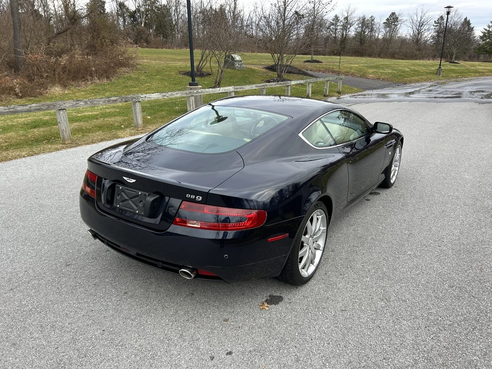 2005 Aston Martin DB9 - Image 16 of 31