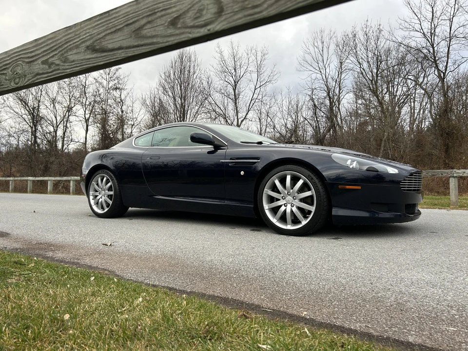 2005 Aston Martin DB9 - Image 11 of 31