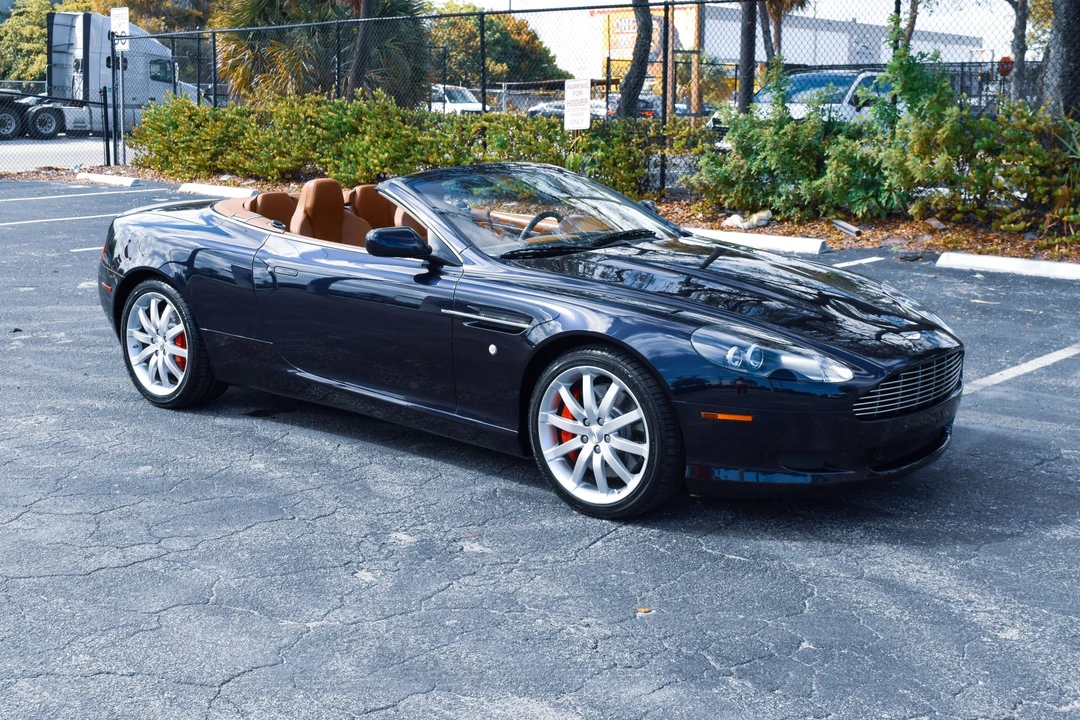 2005 Aston Martin DB9 - Image 9 of 31