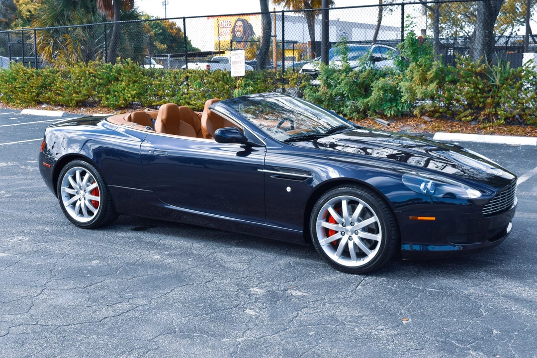 2005 Aston Martin DB9 - Image 11 of 31