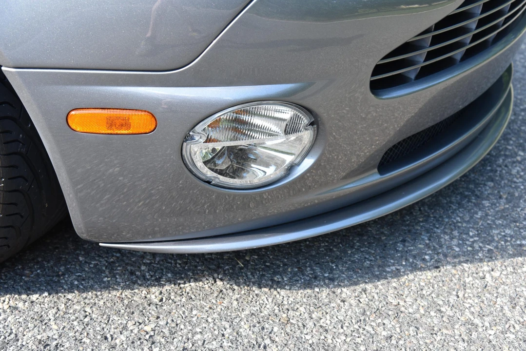 2005 Aston Martin Vanquish 1st Gen - Image 26 of 31