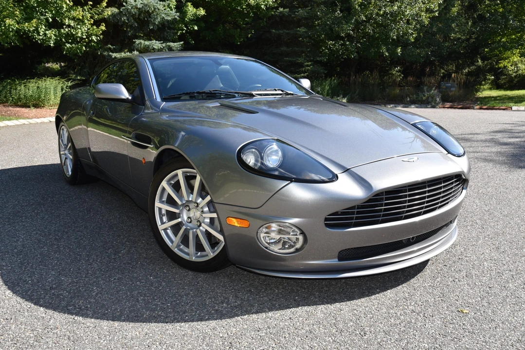 2005 Aston Martin Vanquish 1st Gen - Image 6 of 31