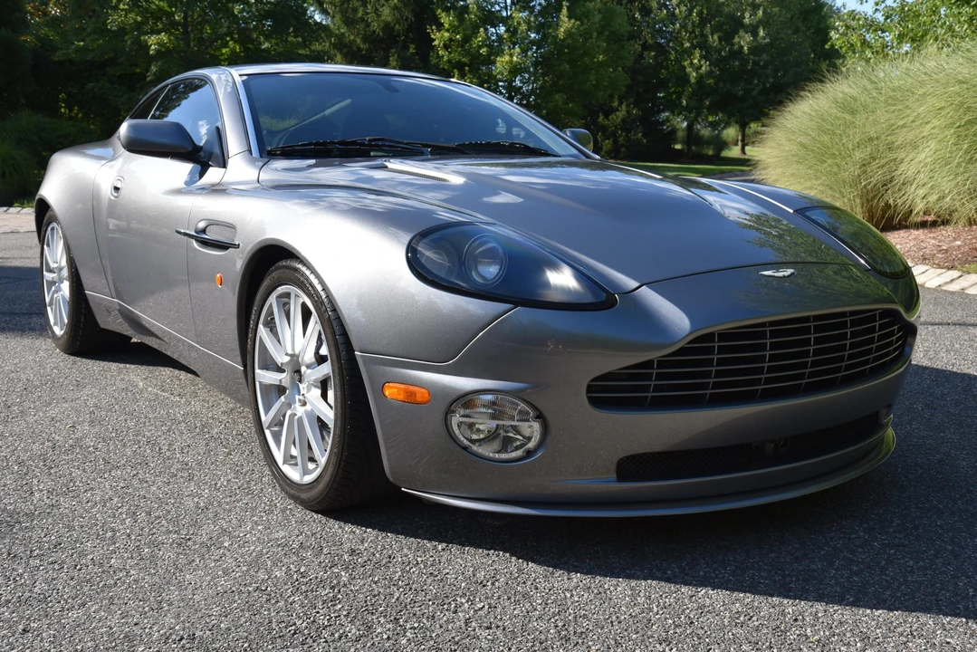 2005 Aston Martin Vanquish 1st Gen - Image 8 of 31