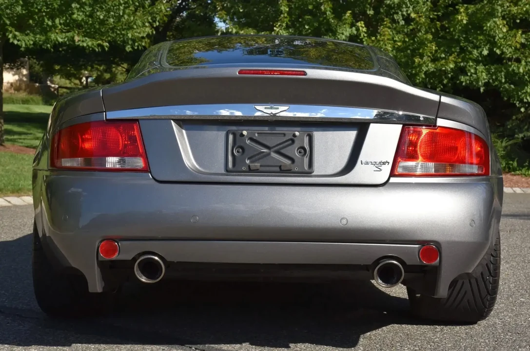 2005 Aston Martin Vanquish 1st Gen - Image 6 of 6