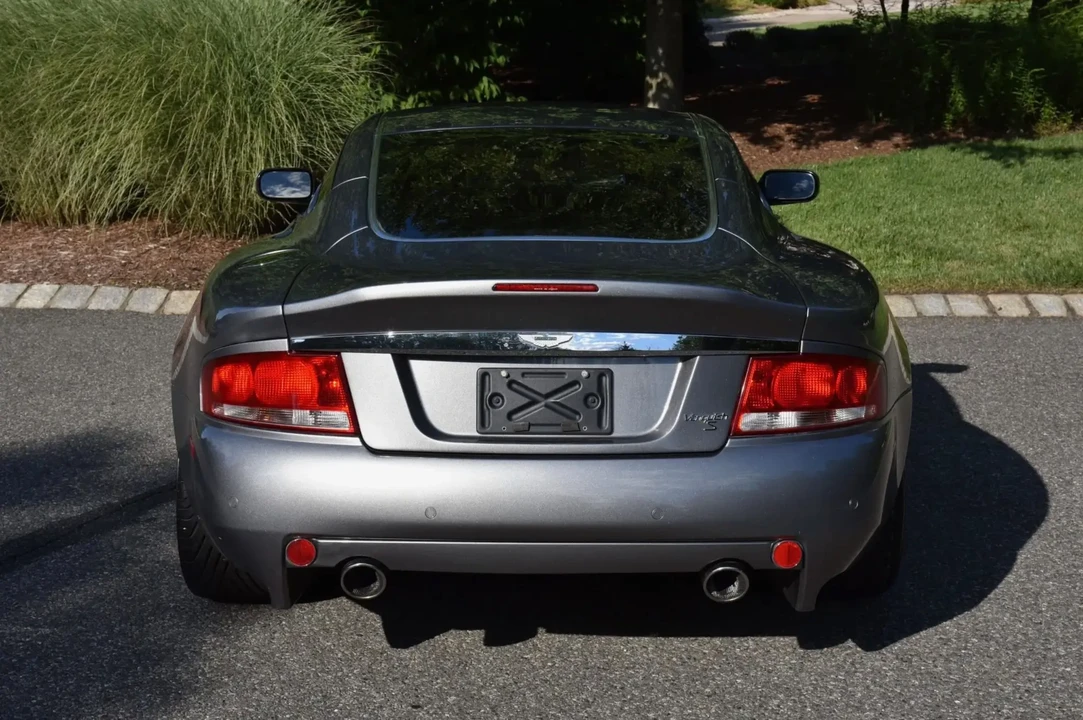 2005 Aston Martin Vanquish 1st Gen - Image 5 of 6