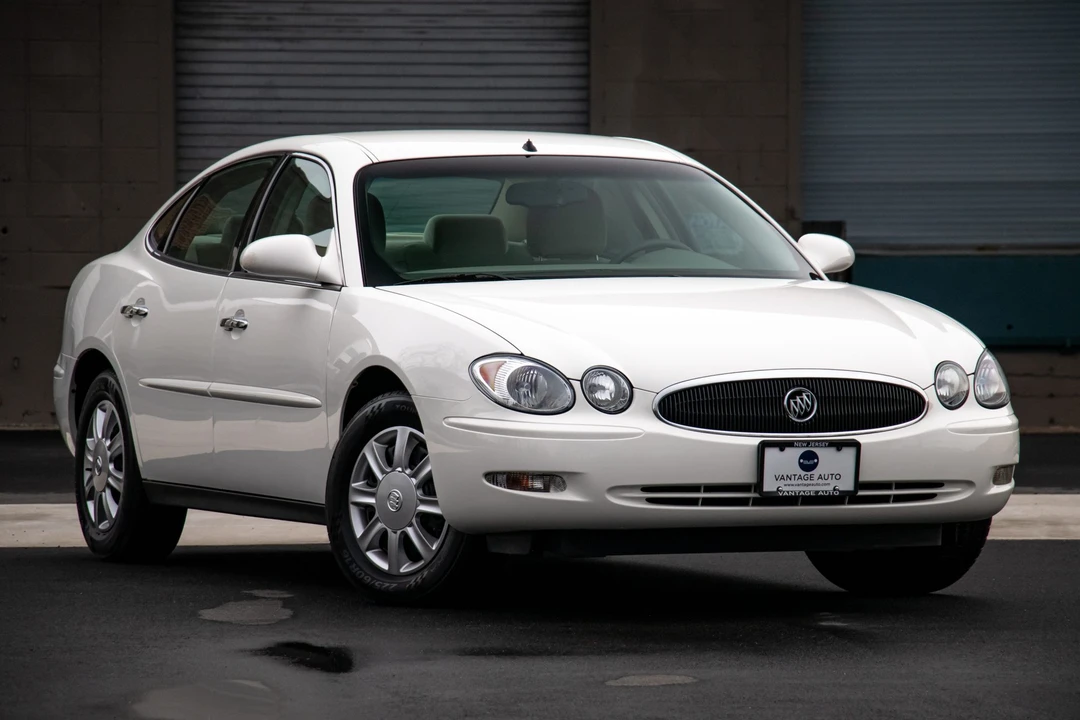 2005 Buick LaCrosse - Image 20 of 31