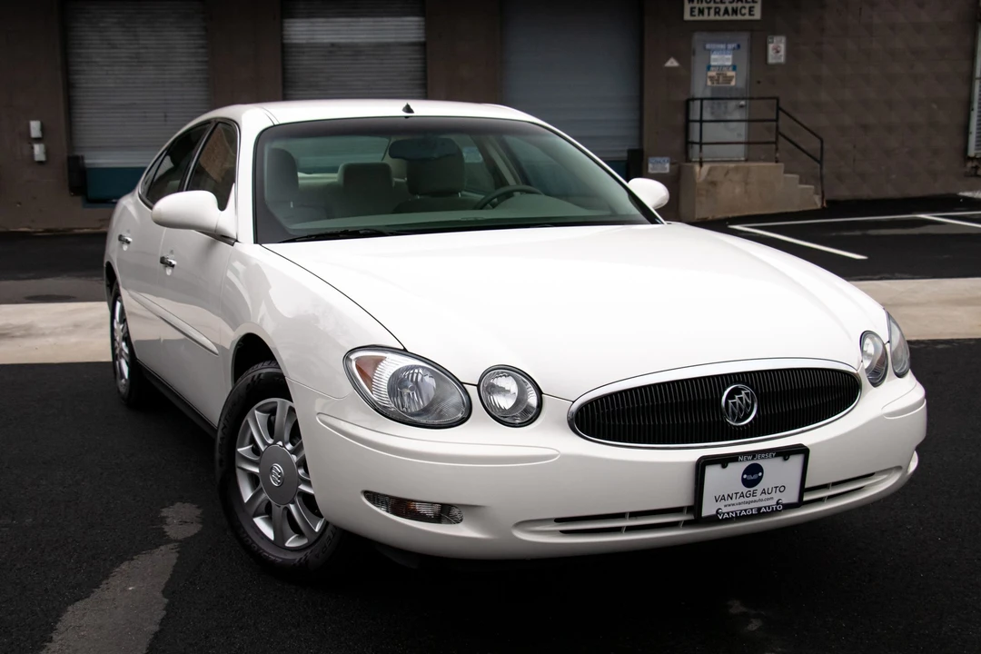 2005 Buick LaCrosse - Image 21 of 31