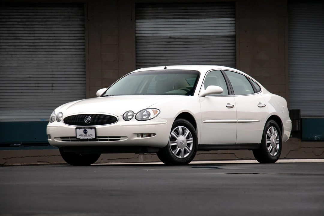 2005 Buick LaCrosse - Image 4 of 31
