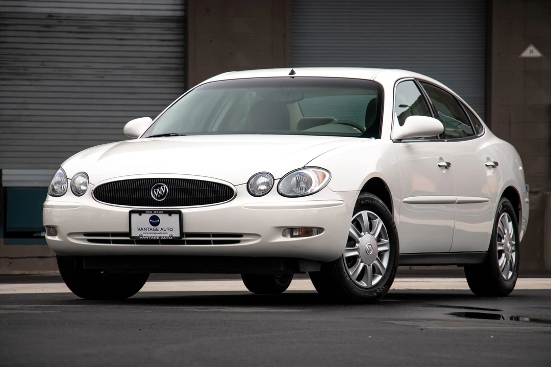 2005 Buick LaCrosse - Image 6 of 31