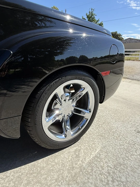 2005 Chevrolet SSR - Image 17 of 31