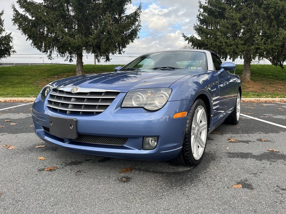 2005 Chrysler Crossfire - Image 11 of 31