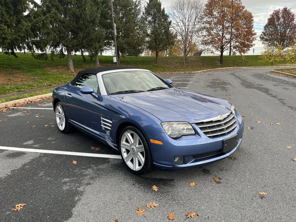 2005 Chrysler Crossfire - Image 13 of 31