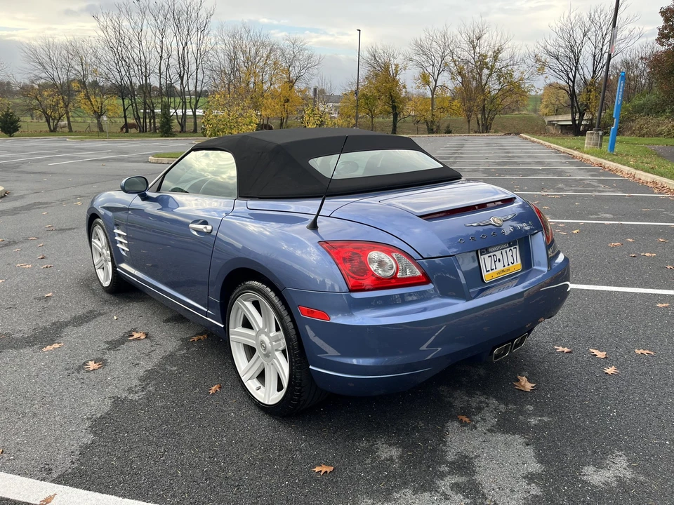 2005 Chrysler Crossfire - Image 20 of 31