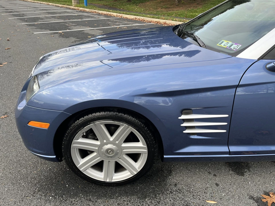 2005 Chrysler Crossfire - Image 23 of 31
