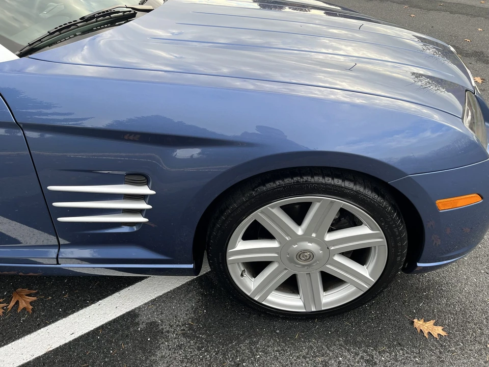 2005 Chrysler Crossfire - Image 28 of 31