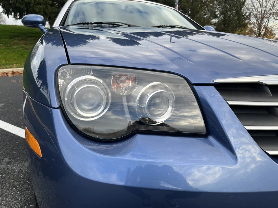 2005 Chrysler Crossfire - Image 30 of 31