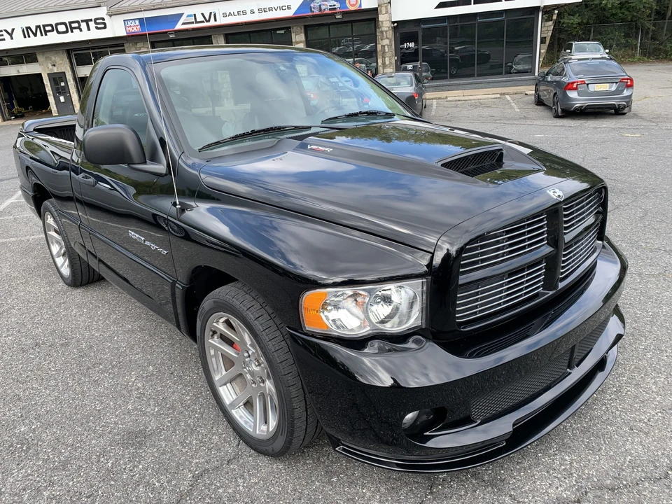 2005 Dodge Ram SRT-10 3rd Gen - Image 12 of 31