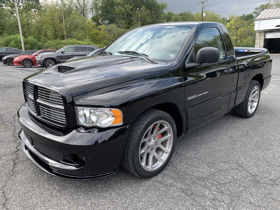 2005 Dodge Ram SRT-10 3rd Gen - Image 13 of 31