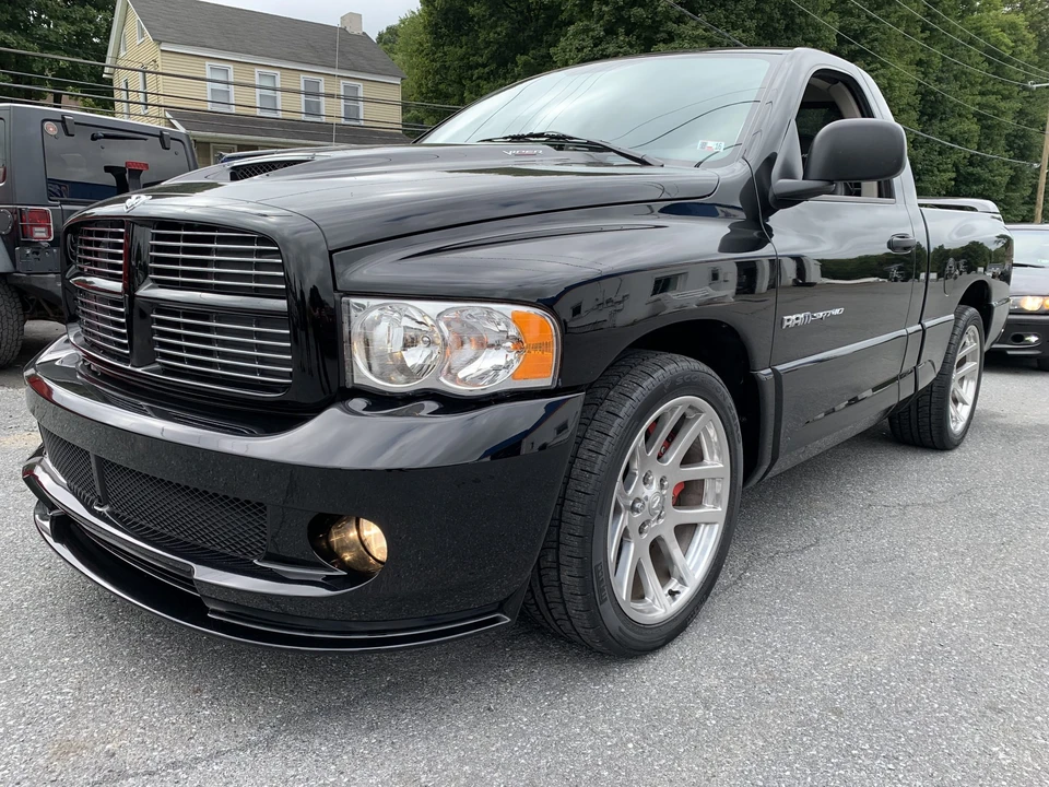 2005 Dodge Ram SRT-10 3rd Gen - Image 14 of 31