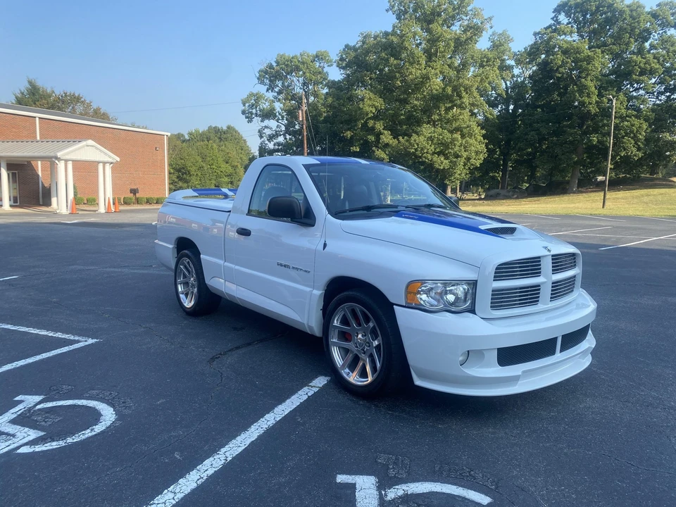 2005 Dodge Ram SRT-10 3rd Gen - Image 19 of 31