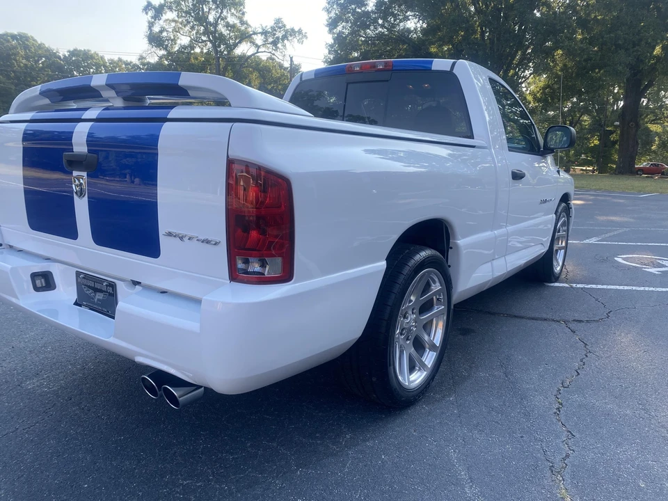 2005 Dodge Ram SRT-10 3rd Gen - Image 18 of 31