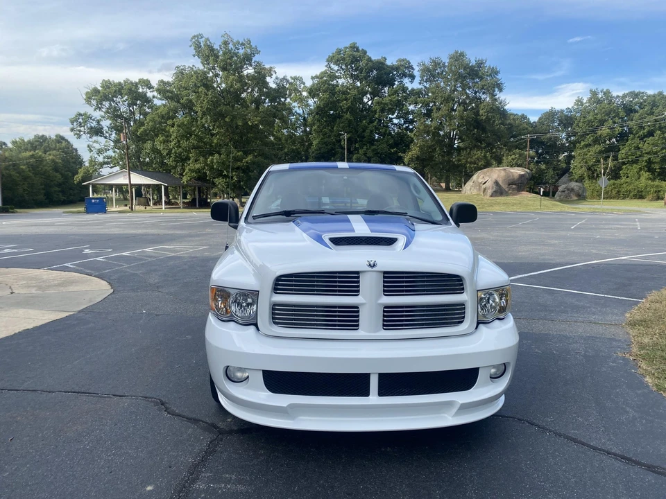 2005 Dodge Ram SRT-10 3rd Gen - Image 12 of 31