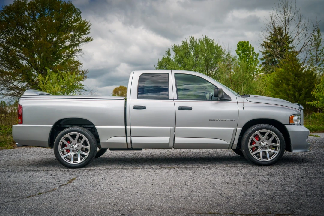 2005 Dodge Ram SRT-10 3rd Gen - Image 21 of 31