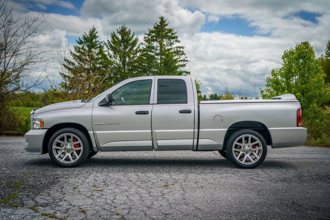 2005 Dodge Ram SRT-10 3rd Gen - Image 9 of 31