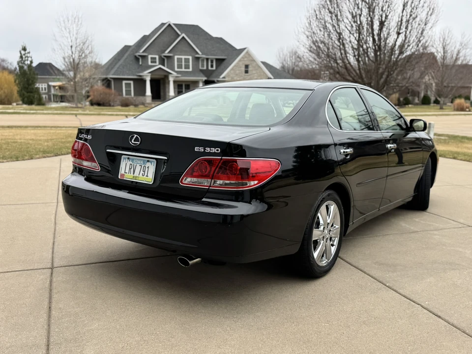 2005 Lexus ES 4th Gen - Image 22 of 31