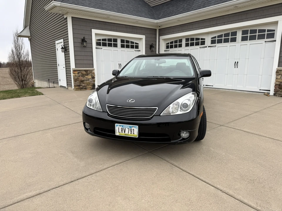 2005 Lexus ES 4th Gen - Image 8 of 31