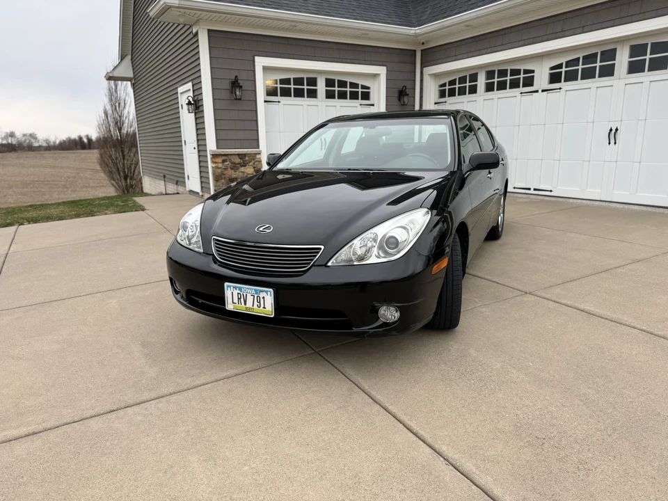2005 Lexus ES 4th Gen - Image 6 of 31