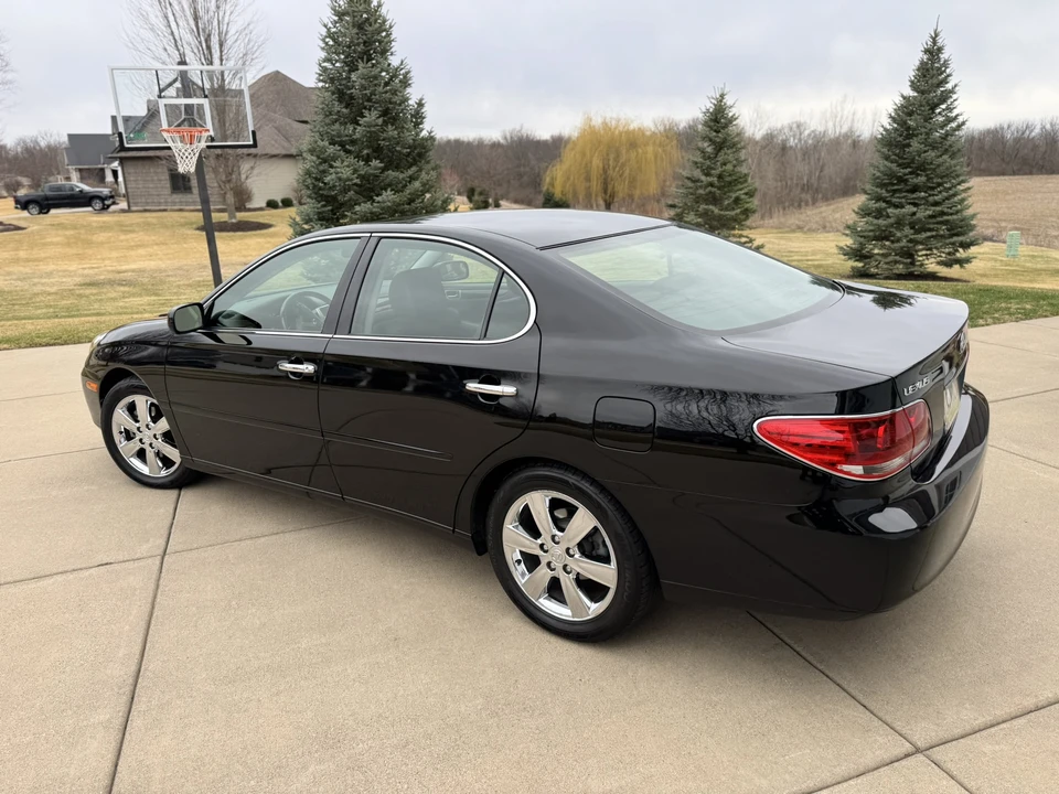 2005 Lexus ES 4th Gen - Image 31 of 31