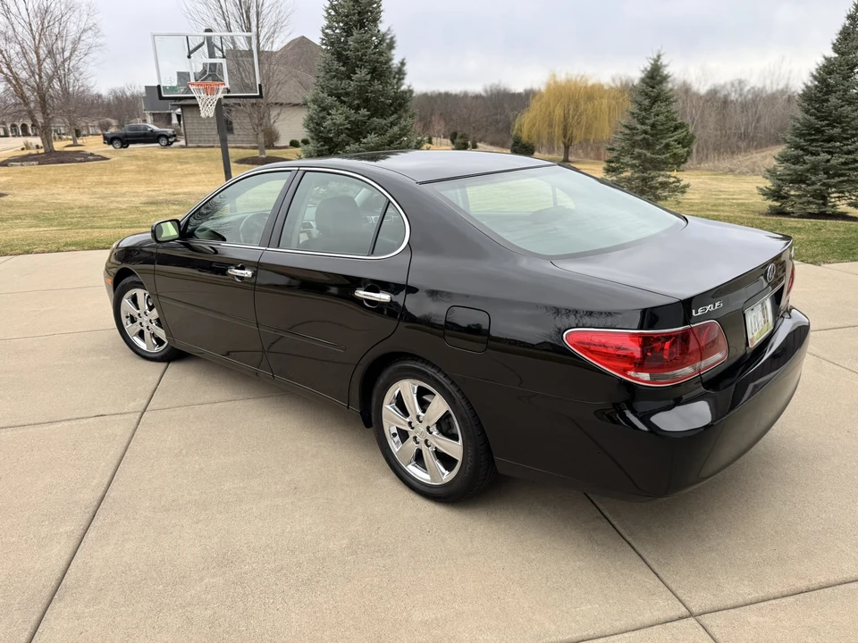 2005 Lexus ES 4th Gen - Image 30 of 31