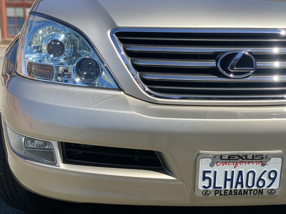 2005 Lexus GX 1st Gen - Image 16 of 31