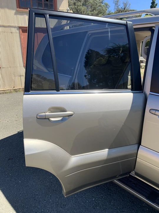 2005 Lexus GX 1st Gen - Image 28 of 31