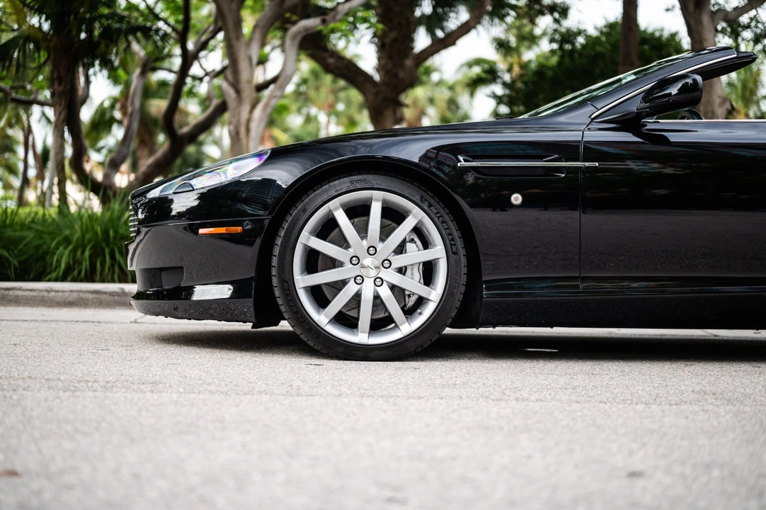 2006 Aston Martin DB9 - Image 30 of 31