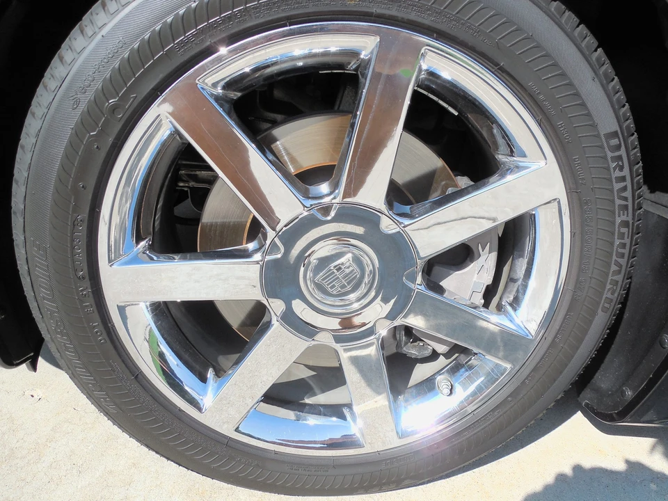 2006 Cadillac XLR - Image 26 of 31
