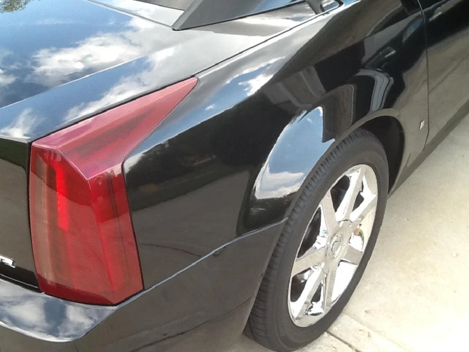 2006 Cadillac XLR - Image 15 of 31