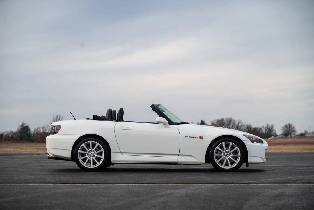 2006 Honda AP2 S2000 - Image 9 of 31