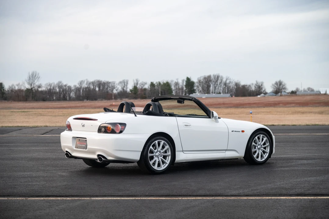 2006 Honda AP2 S2000 - Image 10 of 31