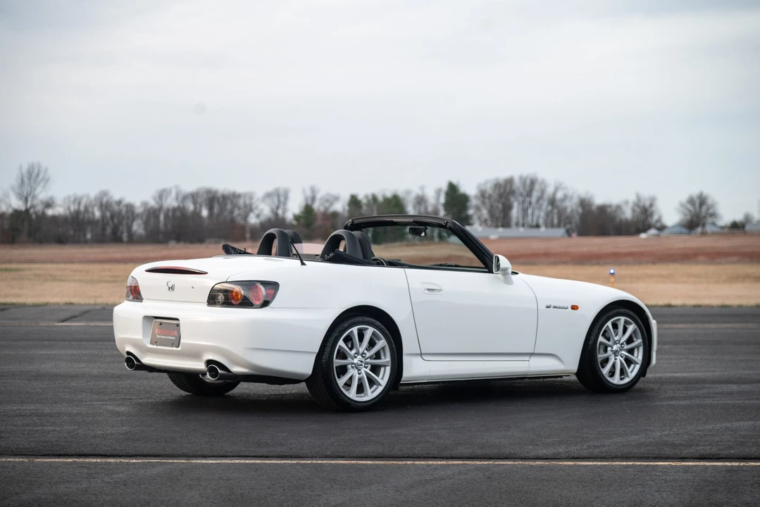 2006 Honda AP2 S2000 - Image 12 of 31