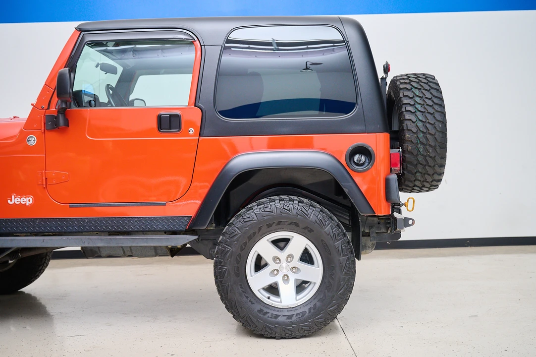 2006 Jeep TJ Wrangler - Image 17 of 31