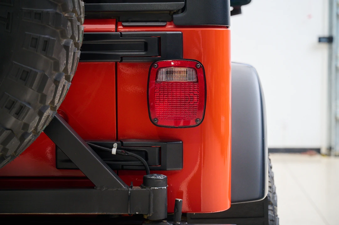 2006 Jeep TJ Wrangler - Image 29 of 31