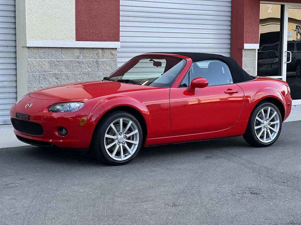 2006 Mazda NC MX-5 Miata - Image 4 of 31